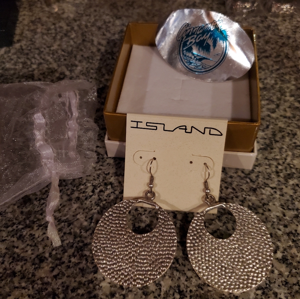 Celine Turkish Island Silver Textured Earrings - Picture 3 of 8